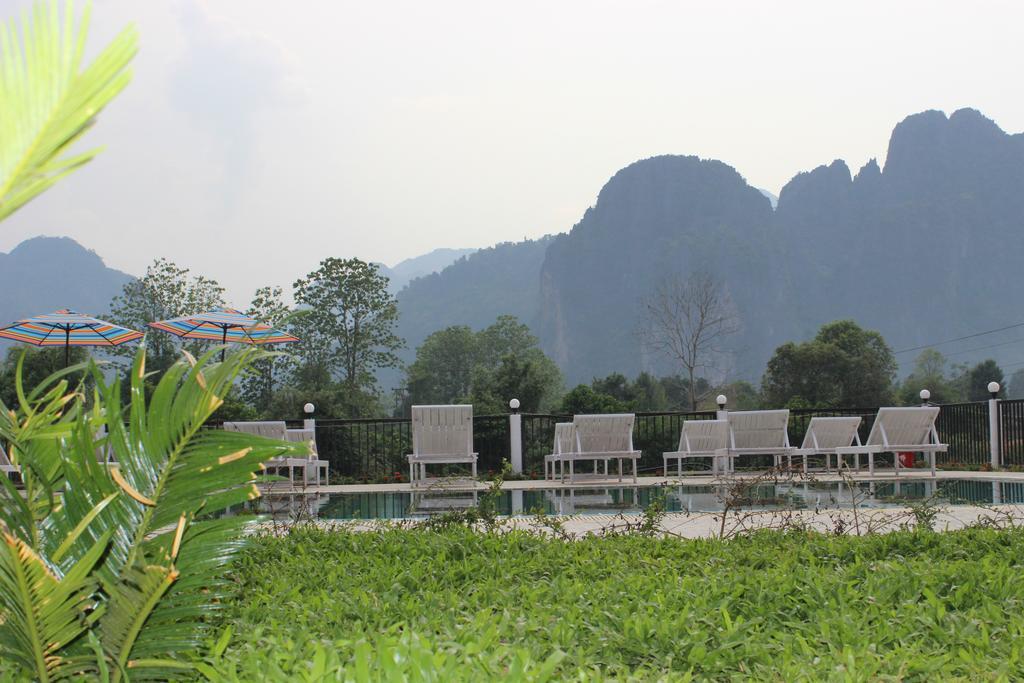 Lisha The Grand Riverside Hotel Vang Vieng Exterior foto